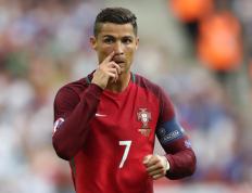 开云体育下载-一战封神！深圳戈贝尔末节统治攻防，天山脚下演逆转奇迹