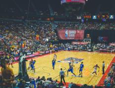 开云体育在线-一人主宰生死，伊萨克将马里扛出绝境，绝境之中现真神