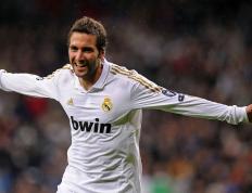 开云体育入口-横跨南北的独行者，穆雷如何在澳网与温网的夹缝中竖起英国旗帜