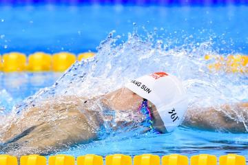 开云体育官方网站-三线作战铸就网坛新历史，德约科维奇的澳网绝杀与联合杯启示