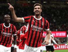 开云官网-AC米兰主场战胜卡利亚里，取得必胜之地