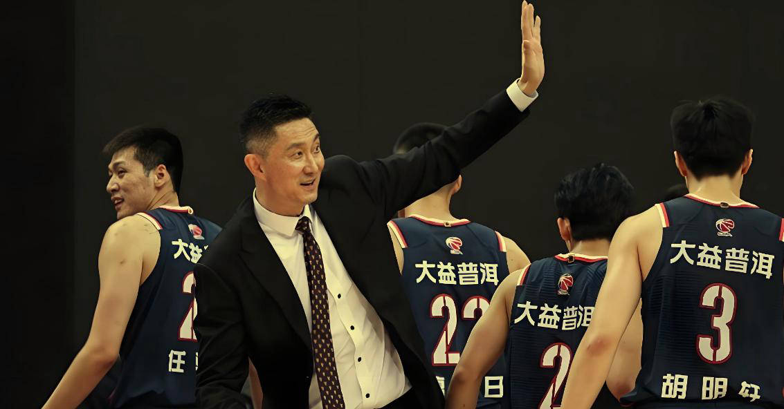 开云体育平台APP-广东宏远队大胜领先优势保持不败的简单介绍