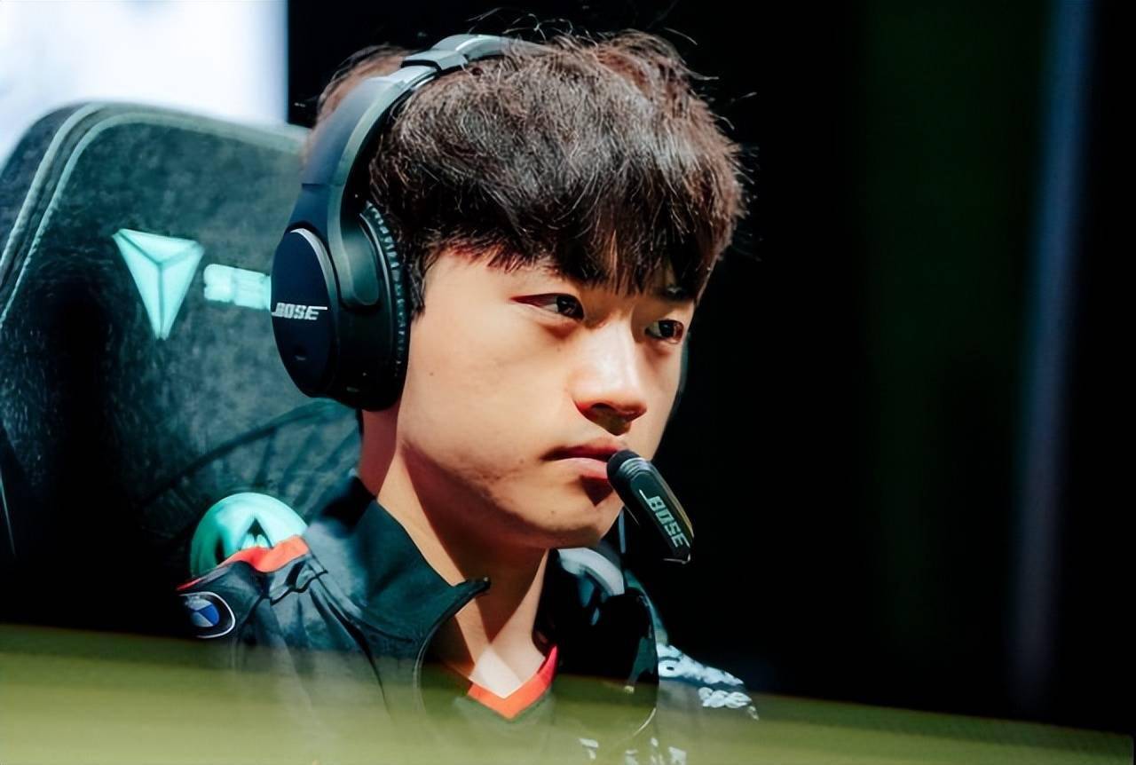 开云体育平台APP-TL鏖战EG，Keria极限生还后反打宿敌对决四强赛，让粉丝疯狂欢呼的简单介绍