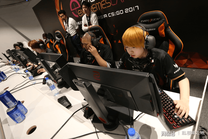 开云下载-关于GEN绝杀NS，Lehends极限生还后反打激烈交锋成都决赛之夜，强势挺进下一轮的信息