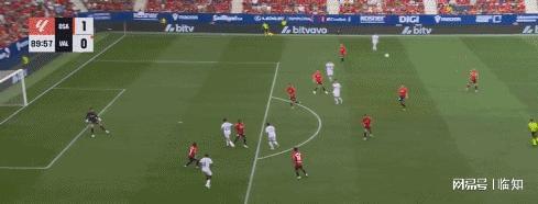 开云官方app入口-巴伦主场告捷，稳固积分榜前列位置