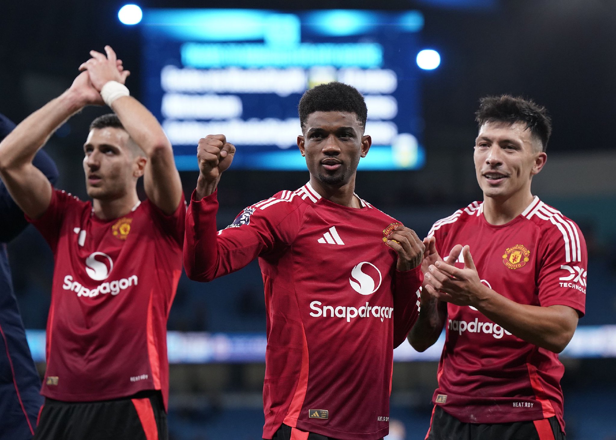 开云体育app-曼联战胜对手,连胜走势持续