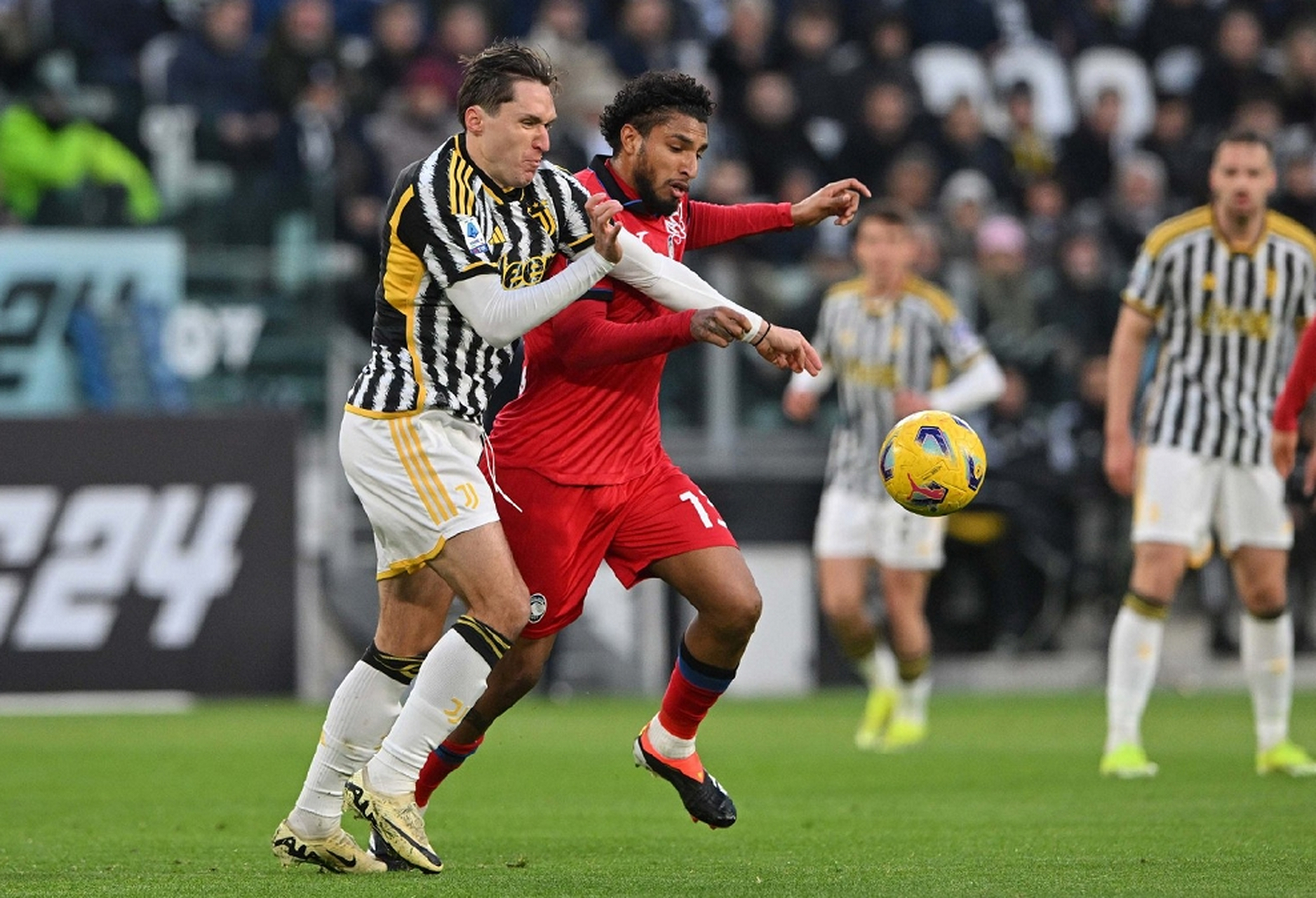 开云官方app入口-包含尤文图斯对阵米兰,权势对决谁能取得胜利?的词条