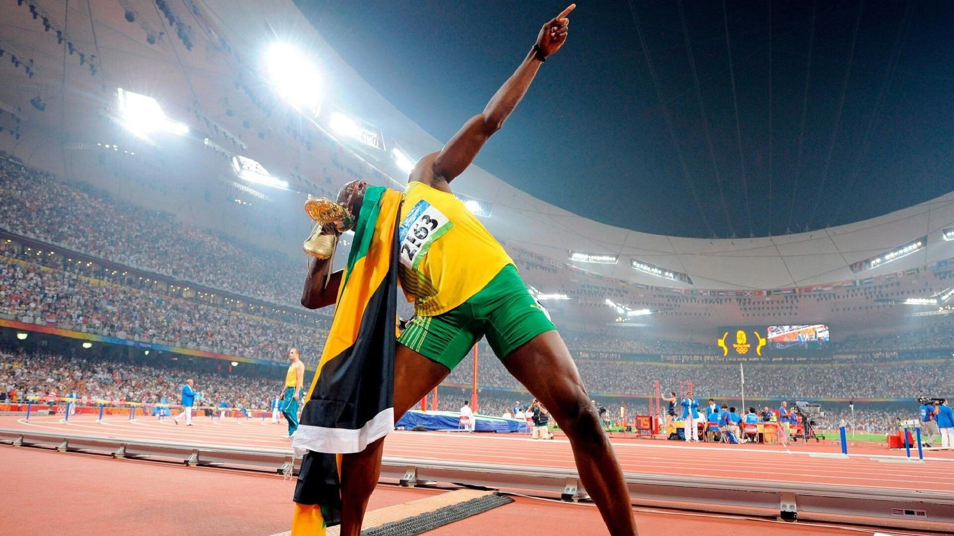 开云下载-北方凛冬与非洲热浪,拉什福德在十字路口打入的制胜球